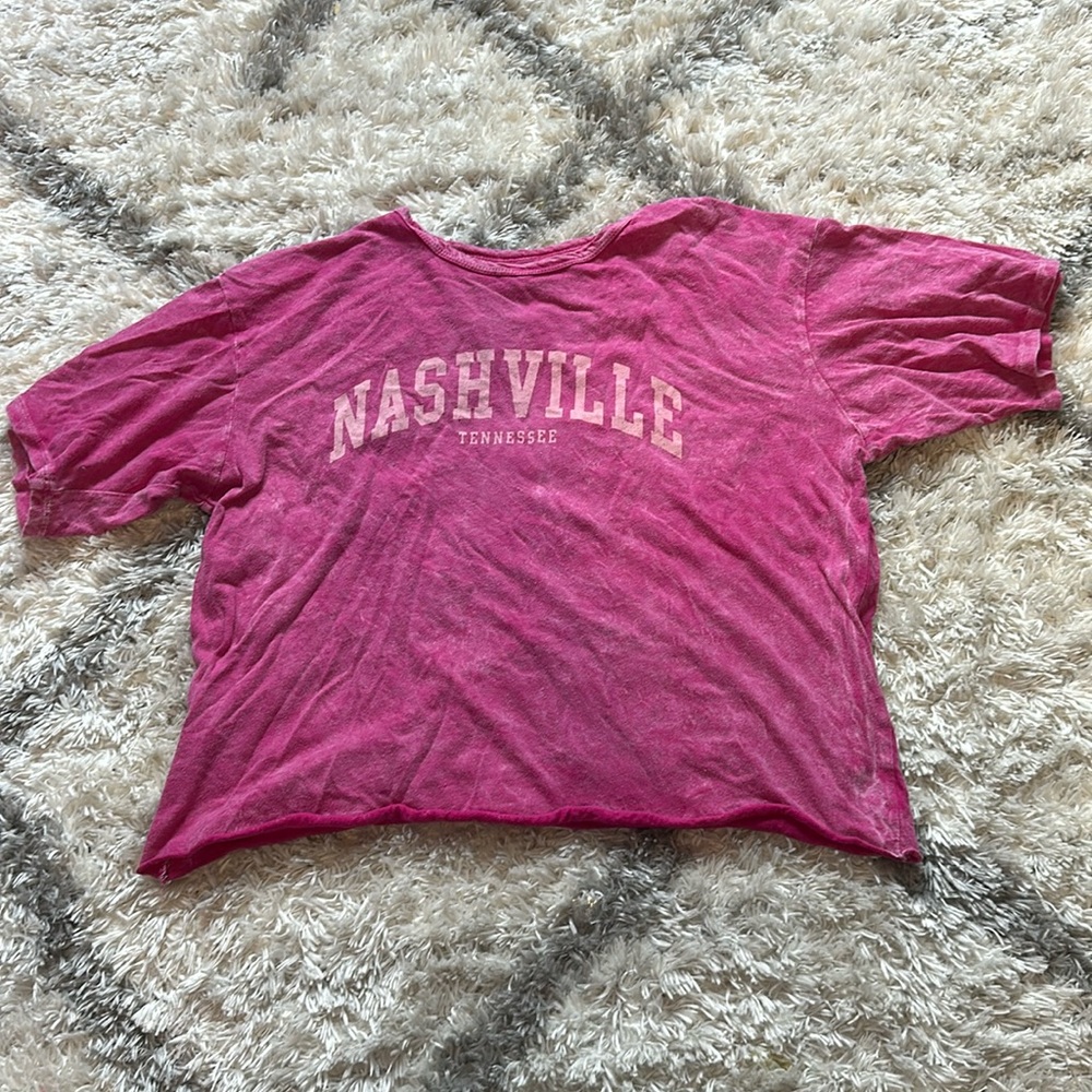 Women’s Social Culture Crop Top. Size medium.